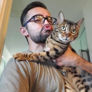 Meet your Posher, Fernando